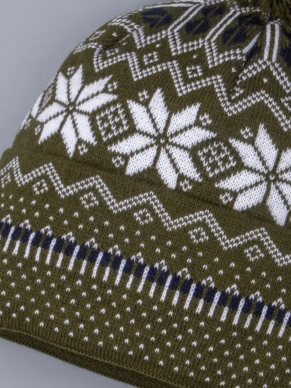 Шапка зимняя мужская вязаная