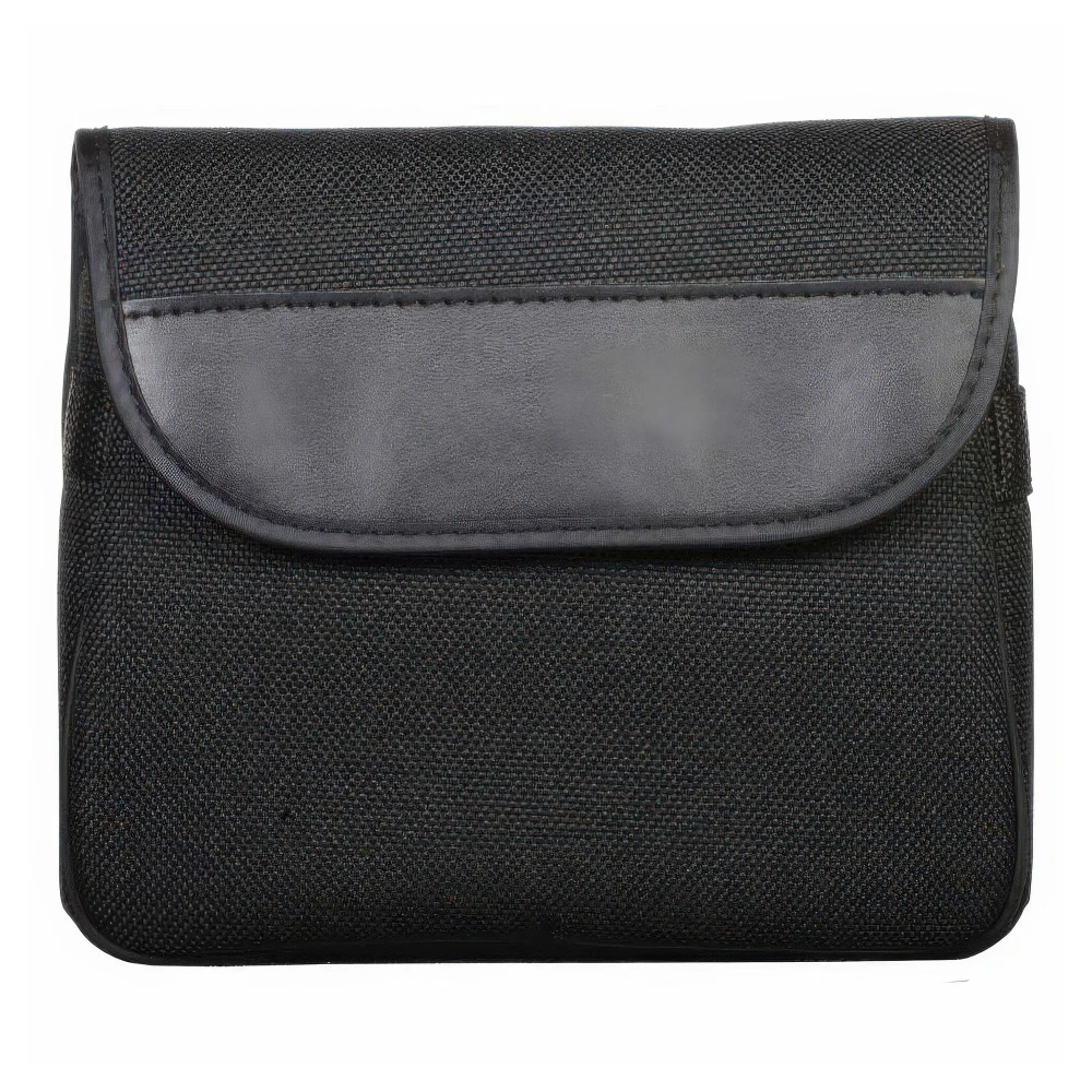 Бинокль Pentax AP 10x30 WP - чехол в комплекте, черный цвет