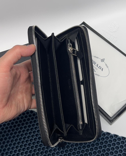 Портмоне Prada