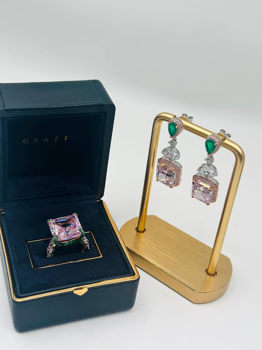 Серьги Graff