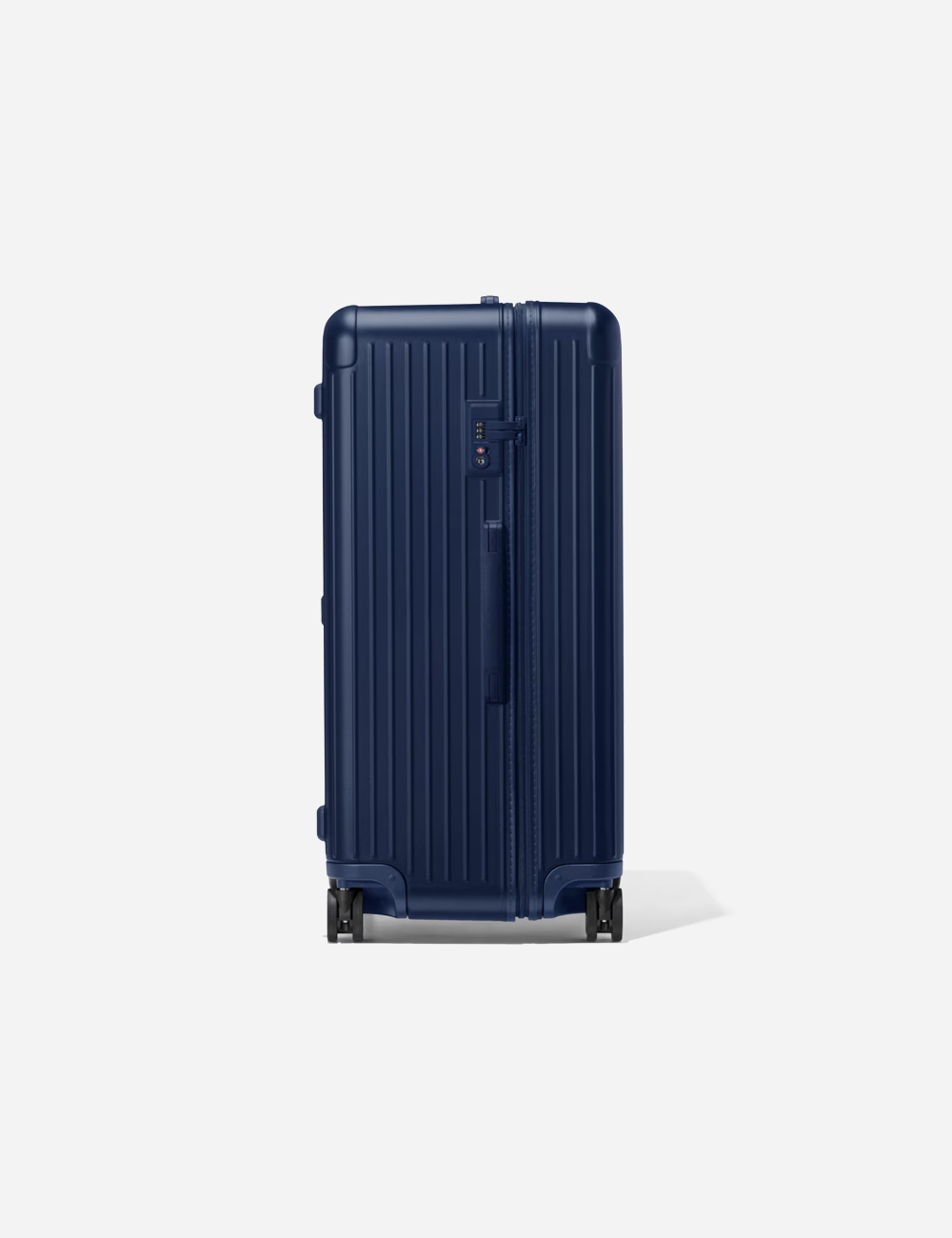 Чемодан Rimowa Essential Trunk Plus "Matte blue"