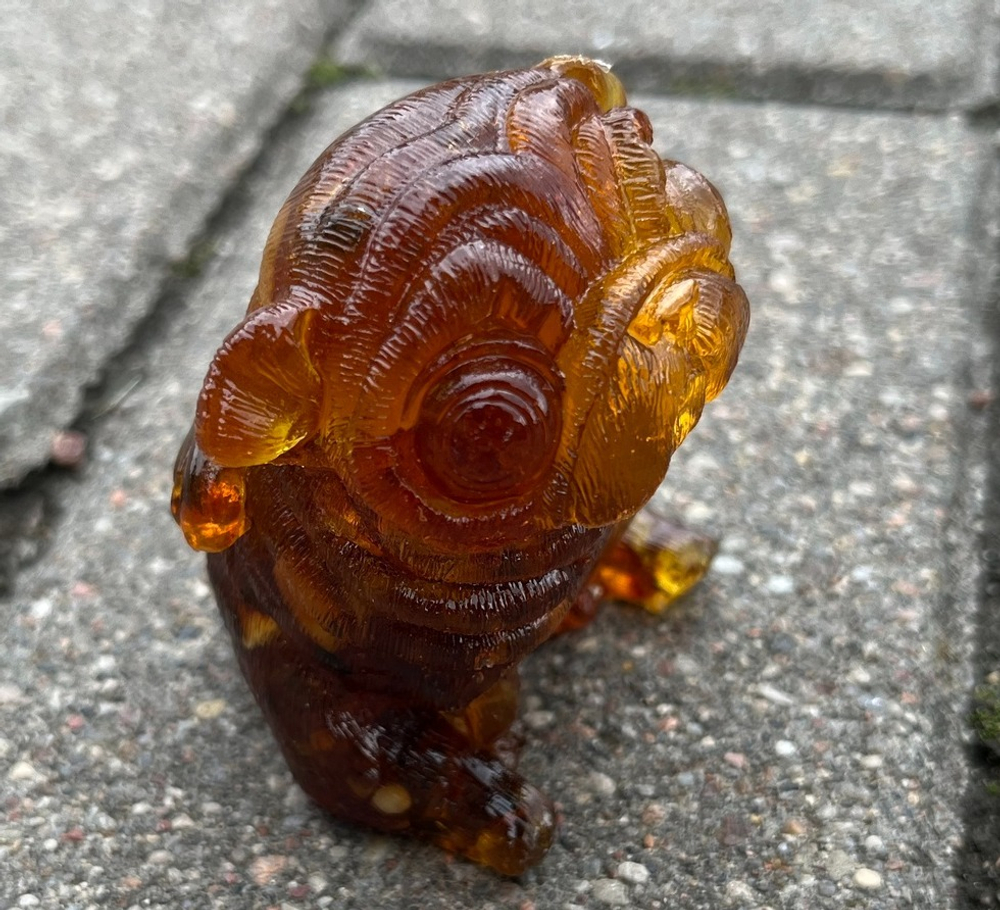 Мопс с крылышками