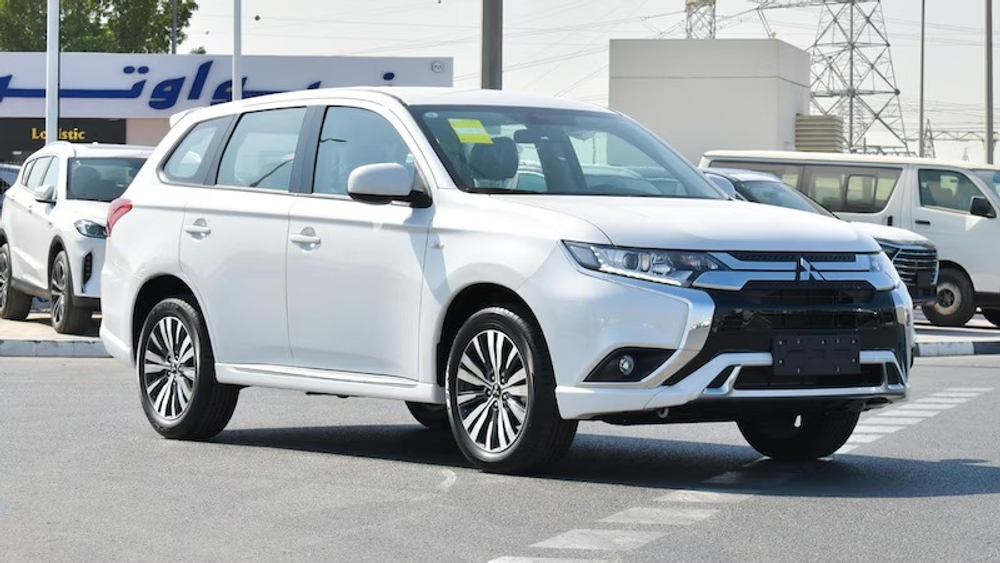 Помощь в покупке под ключ Mitsubishi Outlander Sport Plus 2022 FOR EXPORT LOCAL| 2WD A/T |Petrol | White