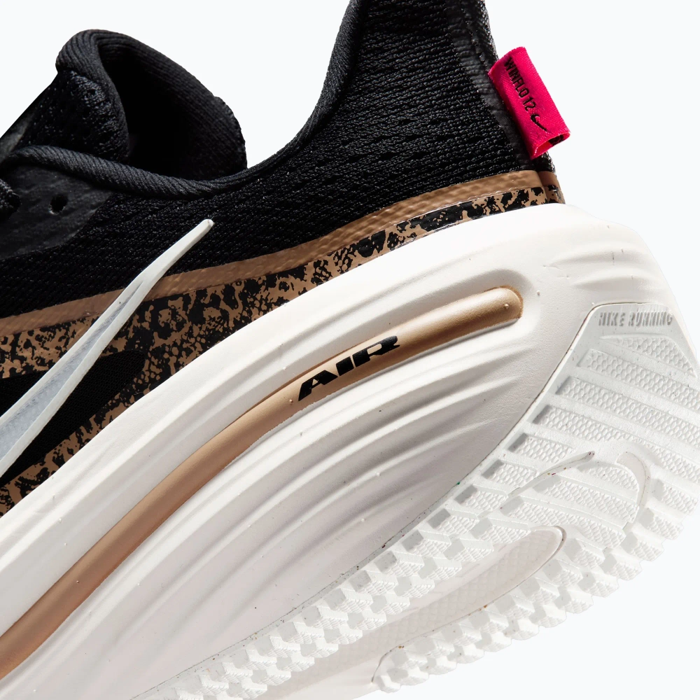 Женские Кроссовки для бега Nike Winflo 12 black/british khaki/fusion red/sail