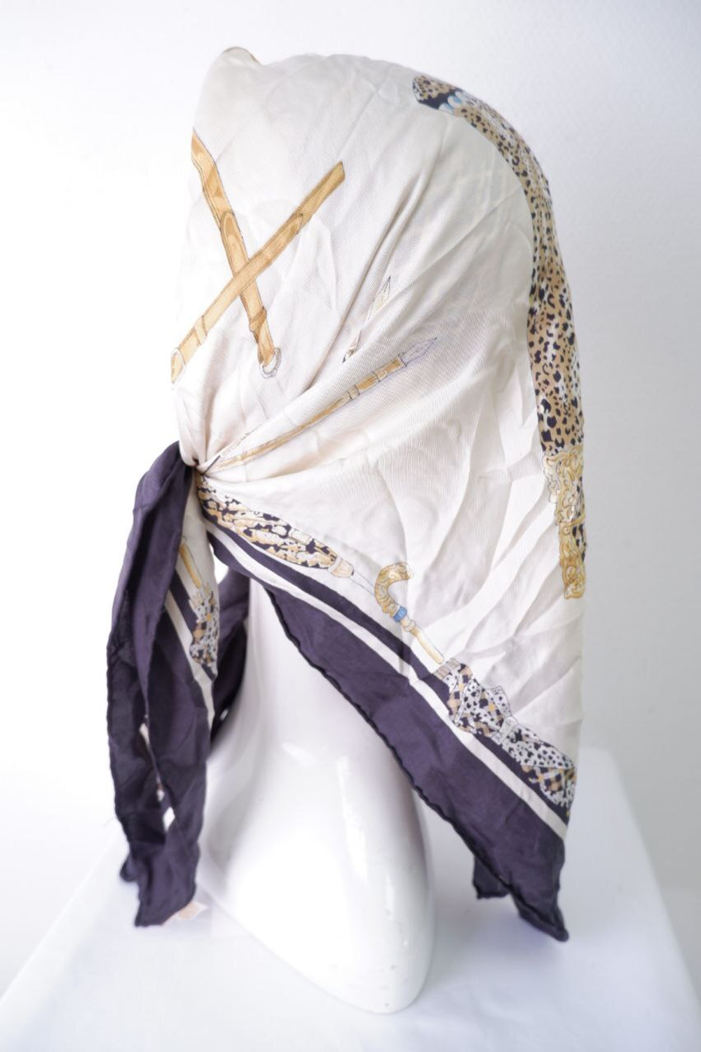 Платок шелковый