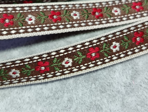 Тесьма жаккард, ш. 1,5 см