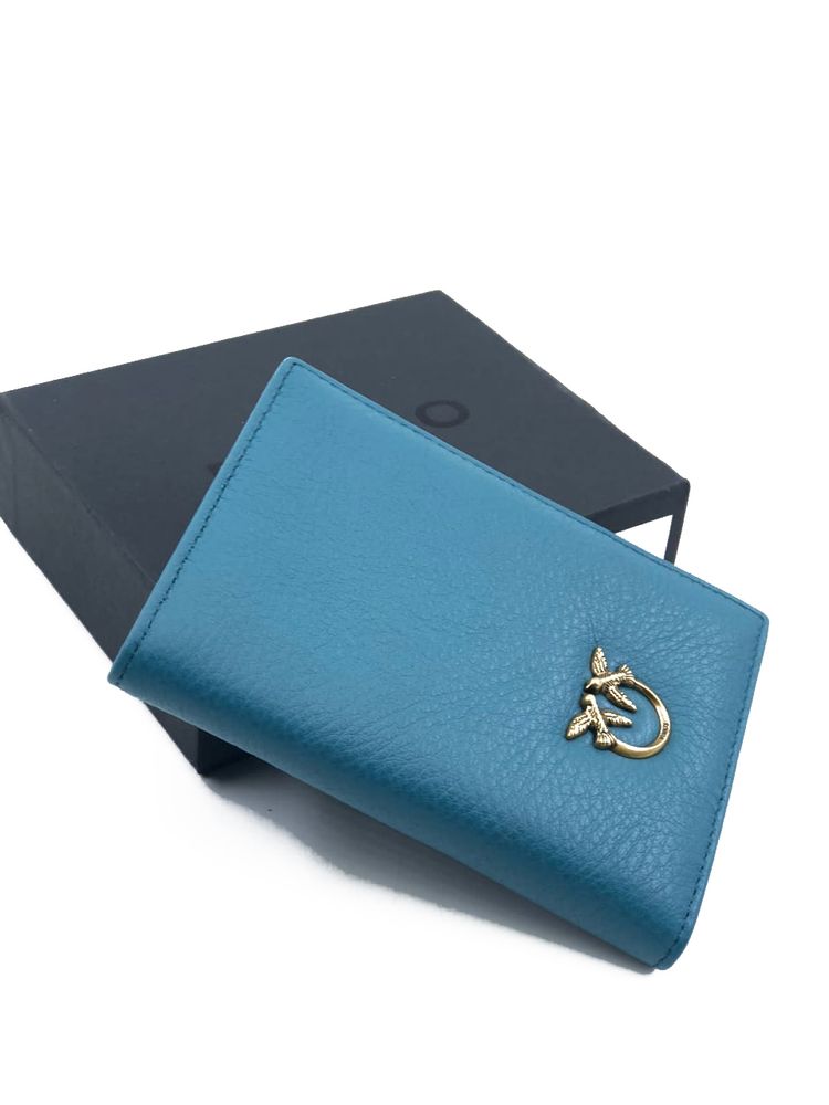PASSPORT COVER - black gold