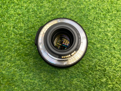 Canon EF-S 18-135mm 3.5-5.6 IS