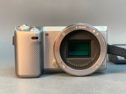 Sony Alpha NEX-5N Kit 18-55mm