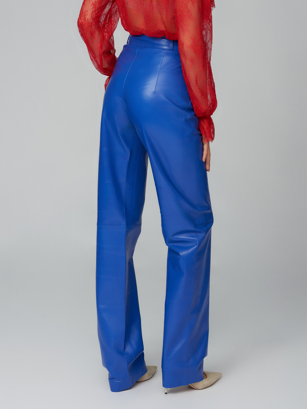 Женские кожаные брюки синие прямого кроя