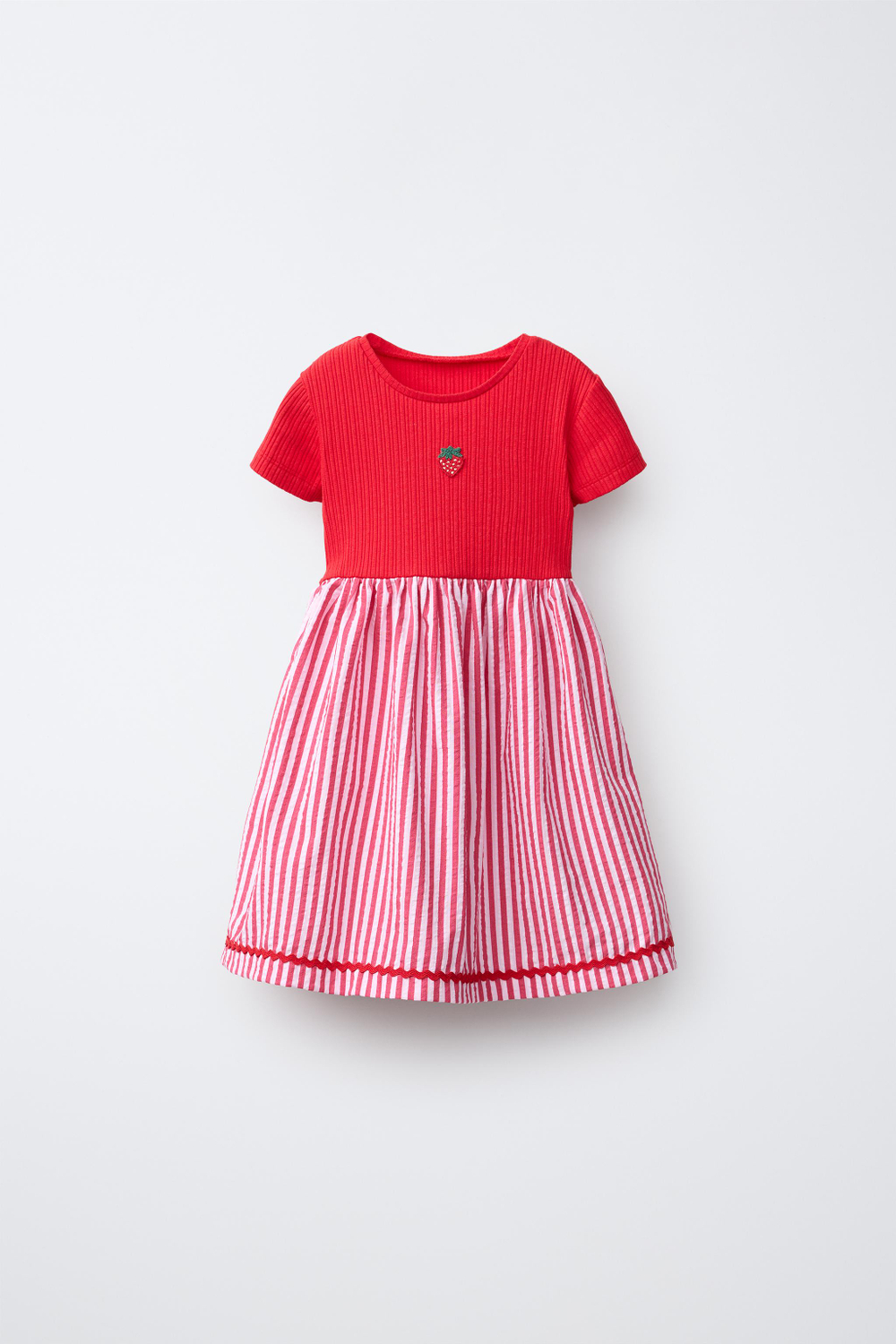 ZARA ПЛАТЬЕ С ВЫШИВКОЙ, КРАСНЫЙ