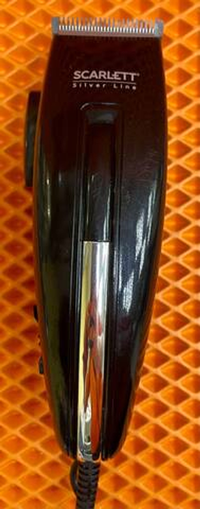 Машинка для стрижки Scarlett SC-HC63C11
