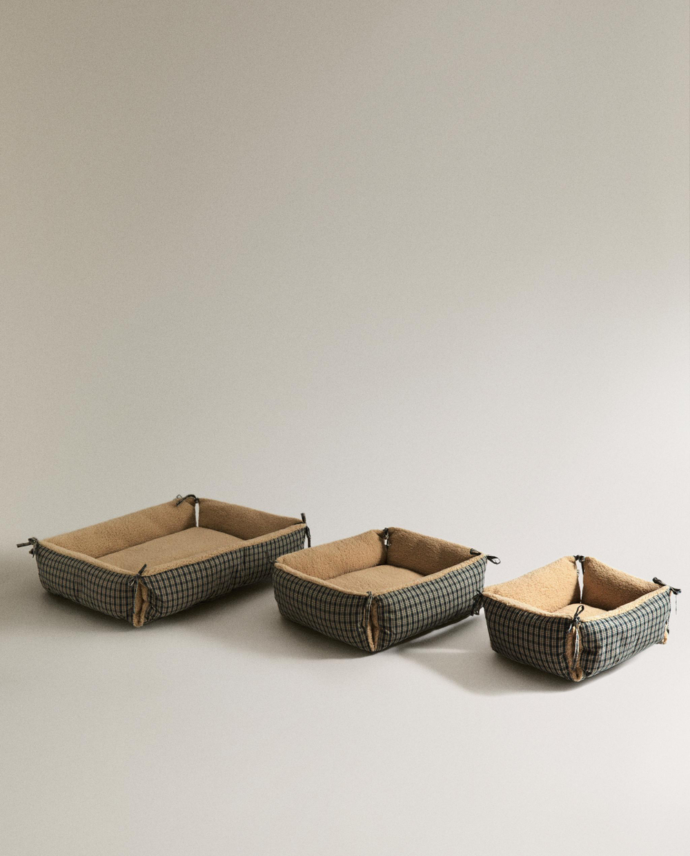 Лежак для животных Zara Home, в клетку гингем, 17 40 45 см
