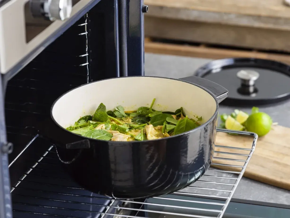 KitchenAid Чугунная кастрюля 22 см 3,3 л черная