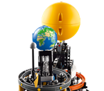 LEGO Technic 42179 Планета Земля и Луна на орбите — познавательный конструктор