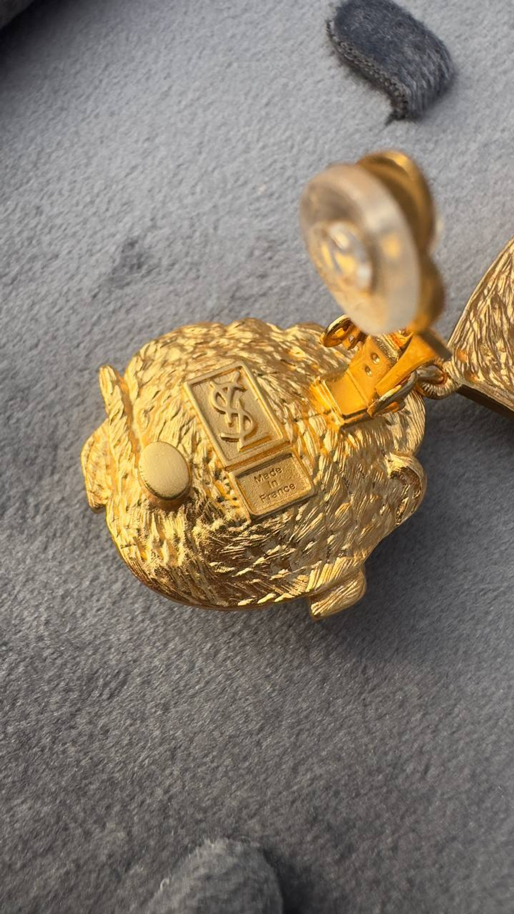 Серьги Yves Saint Laurent