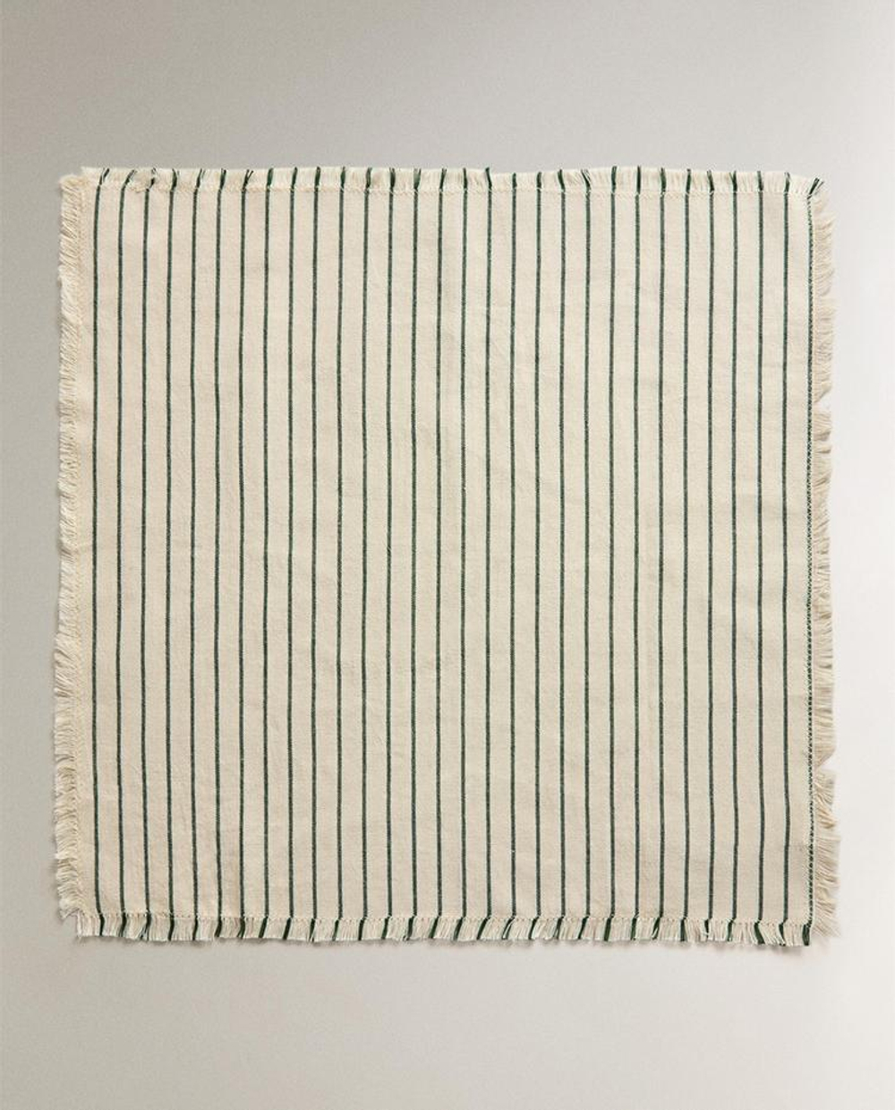 ZARA HOME САЛФЕТКИ С БАХРОМОЙ В ПОЛОСКУ (2 ШТ.), ЭКРЮ