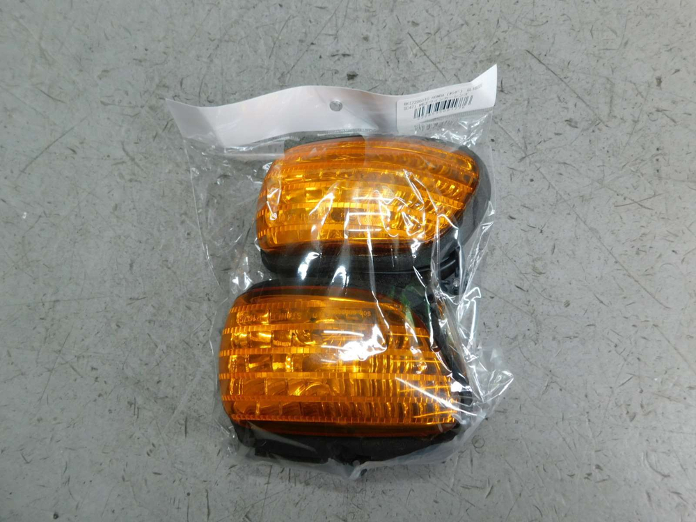 Поворотники передние Honda Gold Wing GL1800 SC47 031331