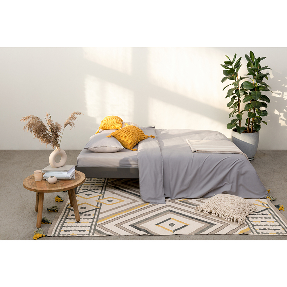 Ковер из хлопка с контрастным узором и кисточками из коллекции ethnic, 70х160 см