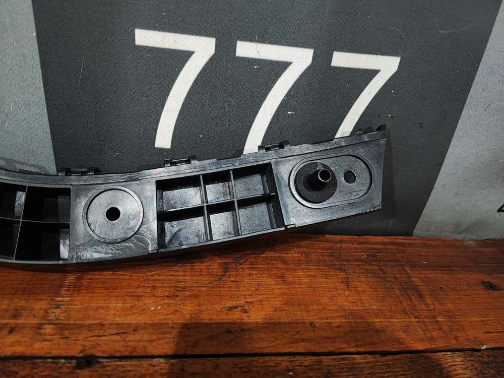 Кронштейн заднего бампера левый Exeed LX 19-нв Б/У Оригинал 602000238AA