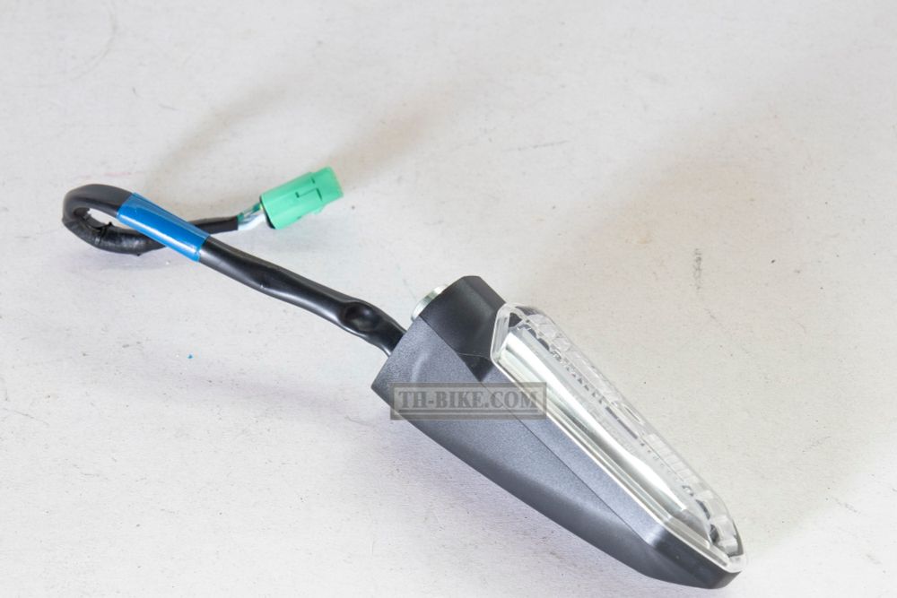 33400-KZZ-J01. WINKER ASSY., R. FR.. Turn light LED. OEM Honda