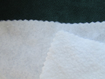 Полотно нетканое иглопробивное, ш. 150 см, 200 г/кв.м.