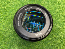 Meike 85mm 1.8 Lens