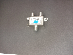 Ответвитель абонентский SNR-T-112 на 1 отвод, вносимое затухание IN-TAP 12dB.