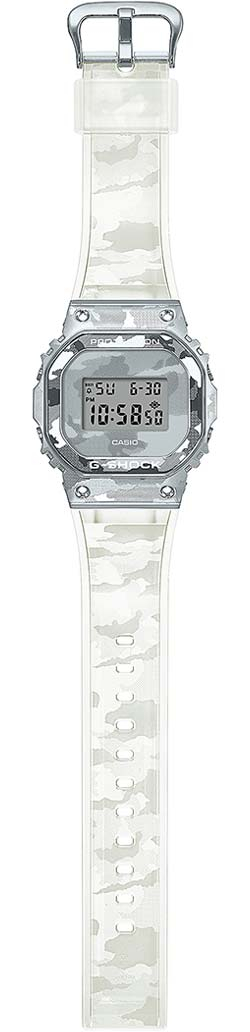 Часы Casio GM-5600SCM-1ER