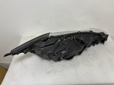 фара левая Toyota Harrier ZSU65 AVU60 48-192