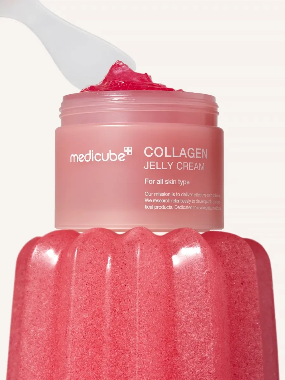 Medicube Укрепляющий крем-гель с коллагеновым комплексом для сияния кожи Collagen Jelly Cream 50 мл