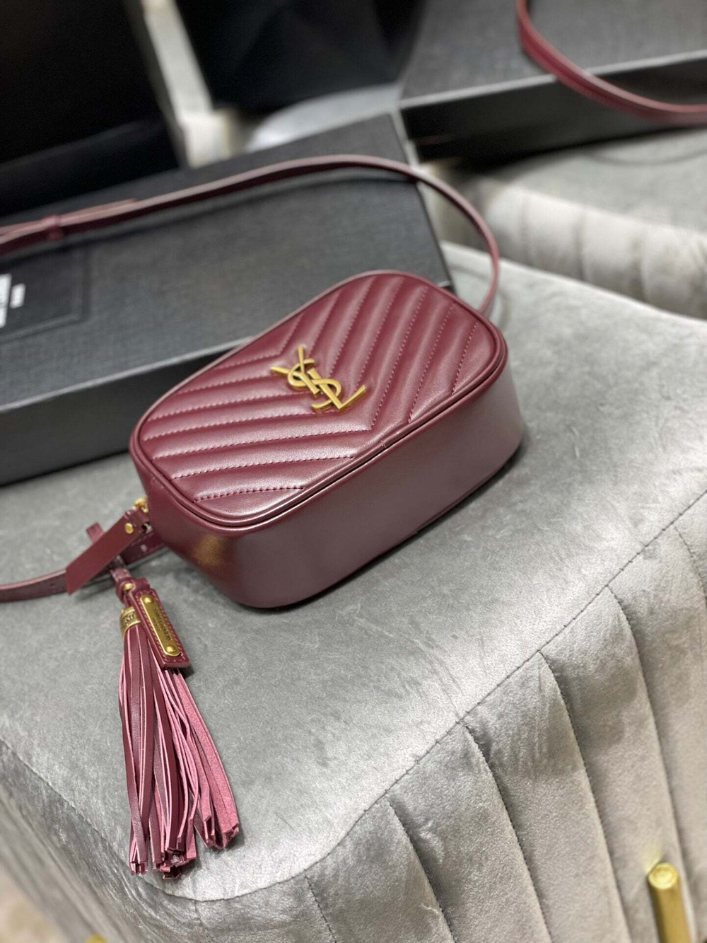 Yves Saint Laurent Lou Camera Belt