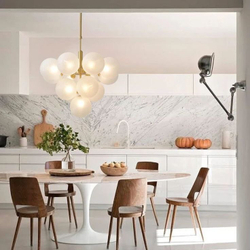 Современная модель с белыми матовыми шарами 🤍