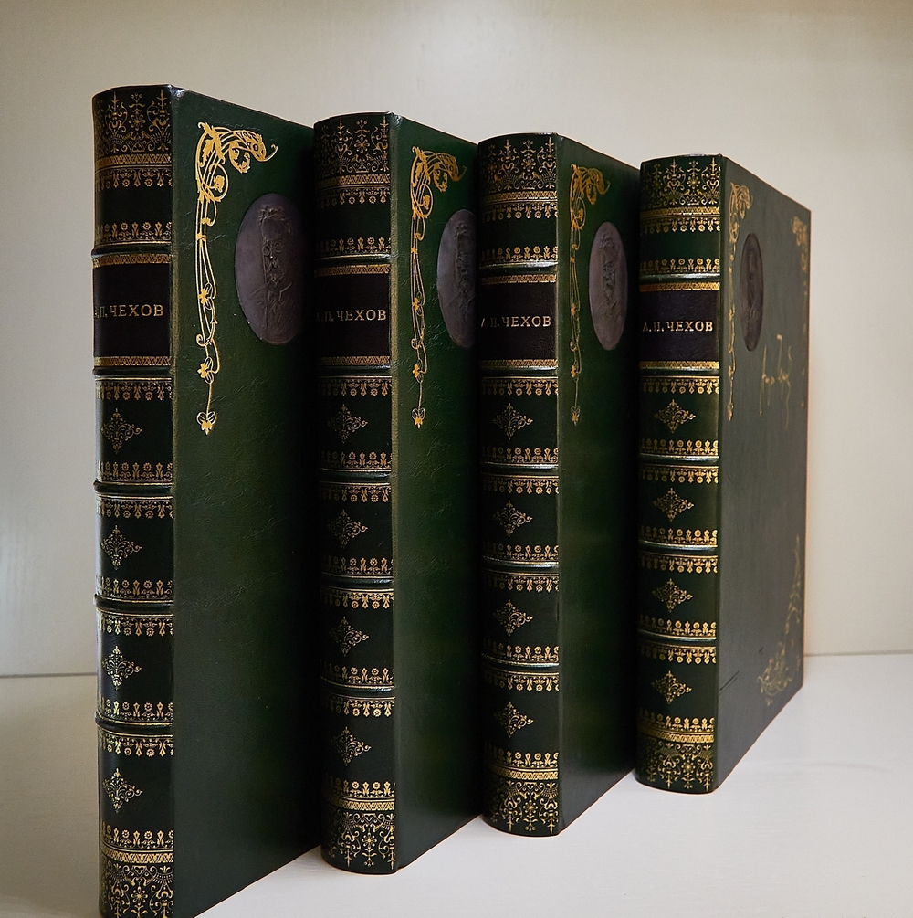 А.П. Чехов.  Рассказы и повести в 4-х томах. Подарочное большеформатное издание
