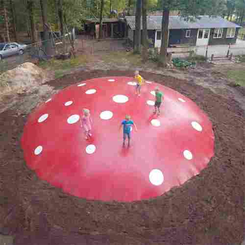 Надувная подушка для установки в грунт «Лесной прыжок», 10×10×2 м