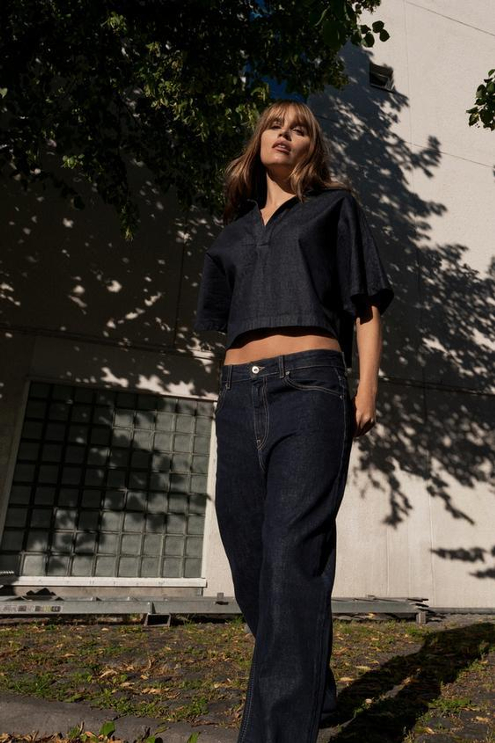 ZARA ДЖИНСЫ BARREL TRF С ВЫСОКОЙ ПОСАДКОЙ, ТЕМНЫЙ ИНДИГО