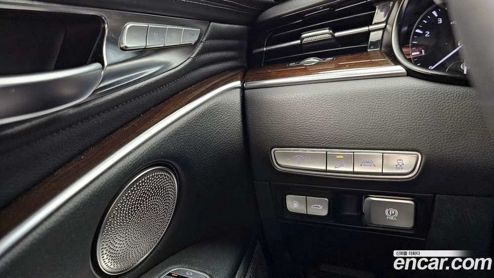 Kia The K9 (Quoris/K900) 3.8 GDI AWD (09.2020)