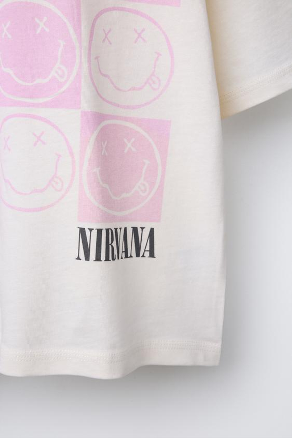 ZARA ФУТБОЛКА С ПРИНТОМ NIRVANA®, ЭКРЮ
