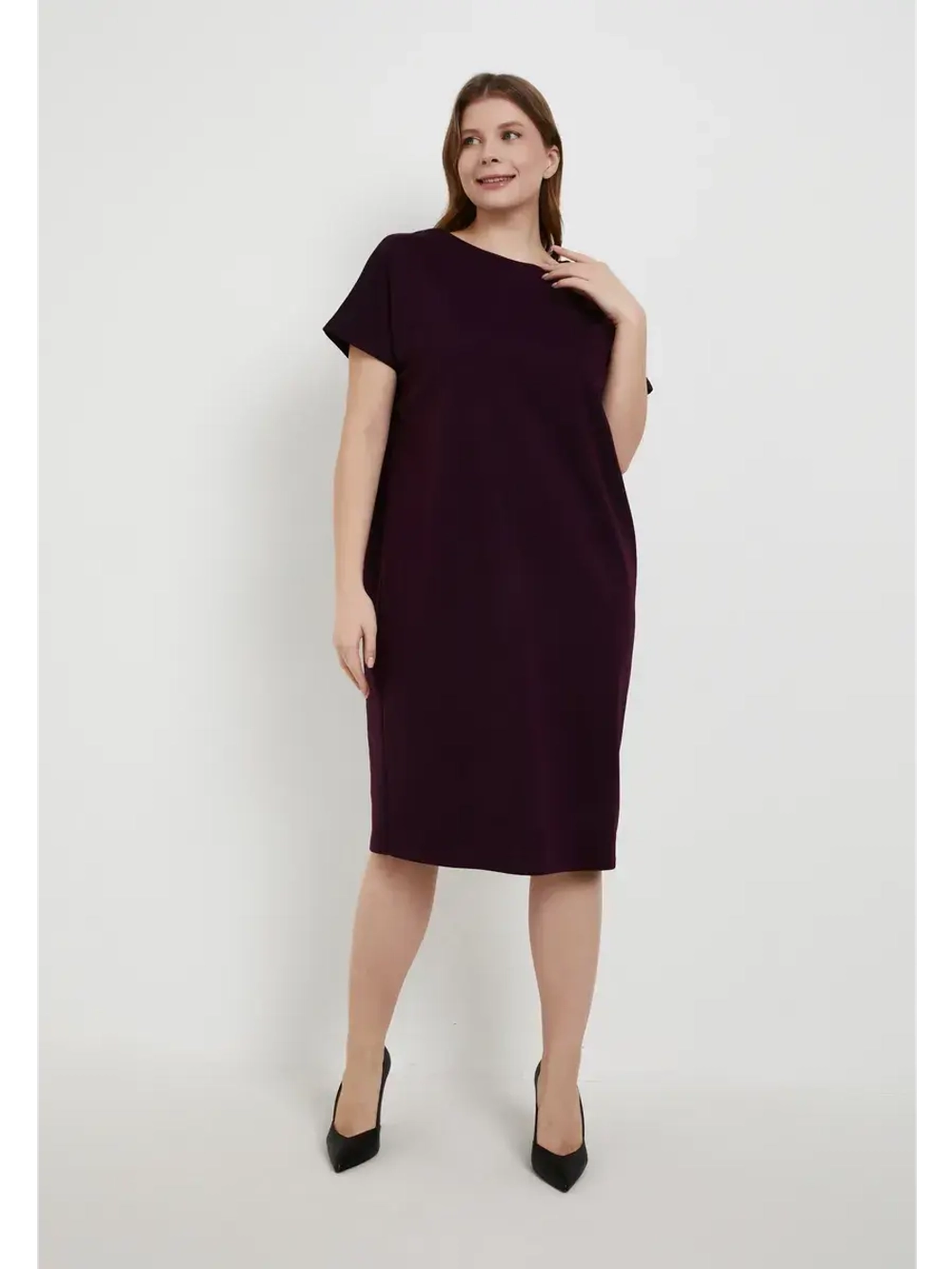 Платье прямое базовое