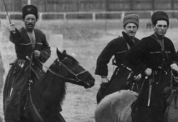 Для чего носят папаху