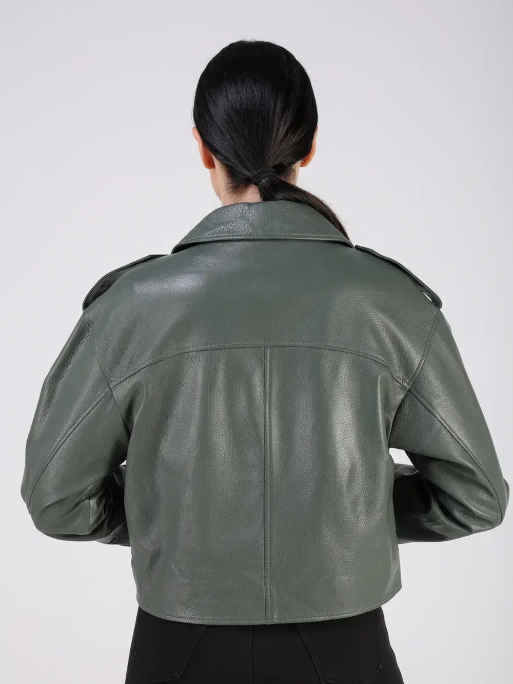 Кожаная куртка демисезонная косуха оверсайз