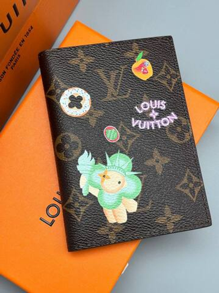 Обложка на паспорт Louis Vuitton