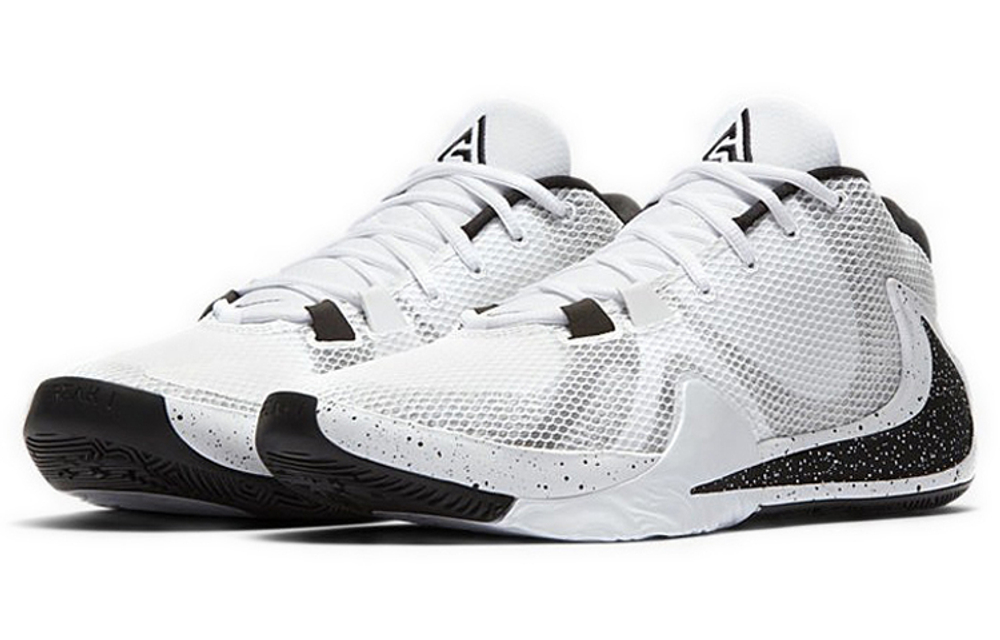 Кроссовки Nike Freak 1