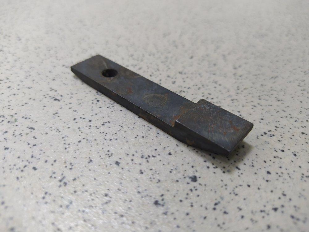 Шпонка замковая 236-1701145-А