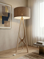 Деревянный торшер Maestoso в светлой гостиной стиля Japandi