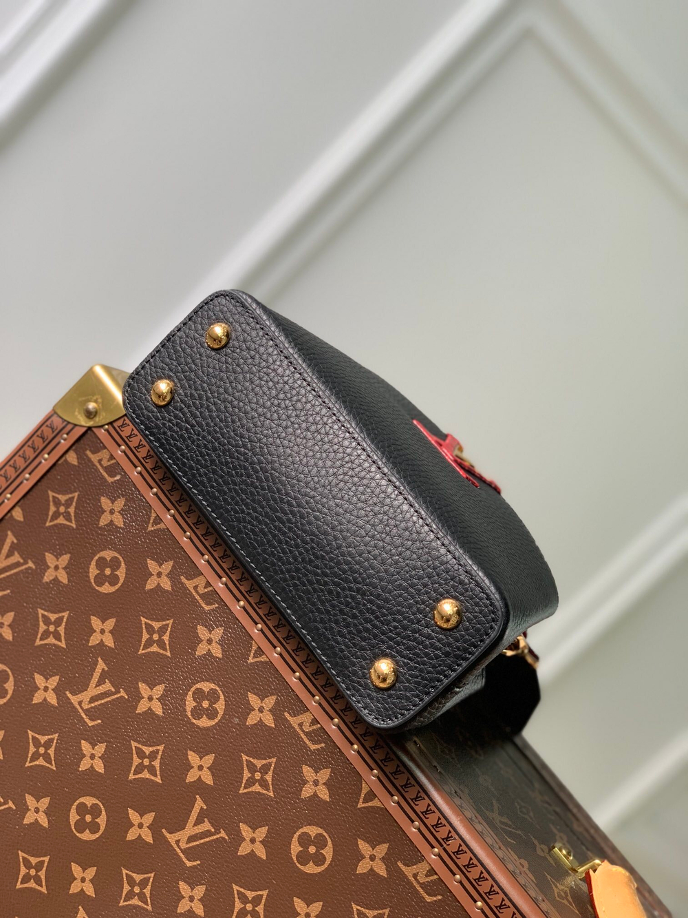 Louis Vuitton Capucines Mini