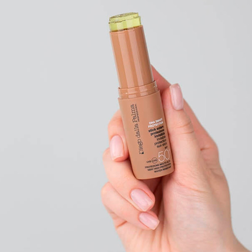 Невидимый солнцезащитный стик SPF50+ Diego Dalla Palma Invisible Protection Sun Stick 10мл
