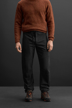 ZARA БРЮКИ ИЗ ВЫСОКОТЕХНОЛОГИЧНОЙ ТКАНИ С РЕМНЕМ, ЧЕРНЫЙ