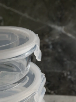 Контейнеры для еды стеклянные, 600 мл. 2 шт. 880мл. 1 шт