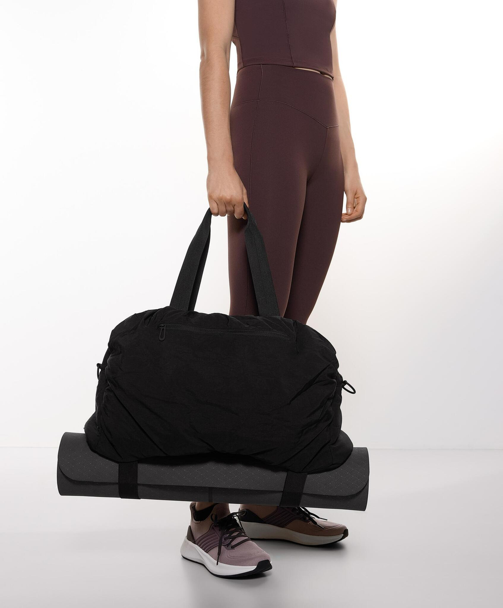 Oysho Спортивная сумка со сборками, черный